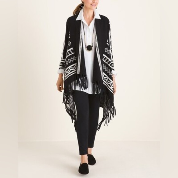 Chico’s women’s Black and White Printed tassel Cardigan size 1 medium - Picture 2 of 7